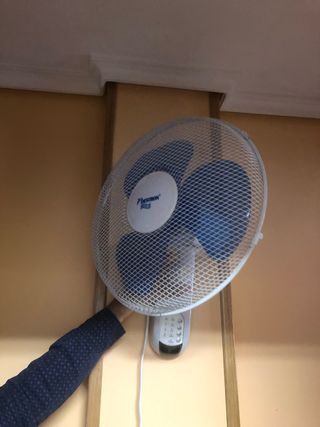Ventilador de pared de segunda mano en Valladolid en WALLAPOP Ventilador con Mando de segunda mano en Valladolid en WALLAPOP
