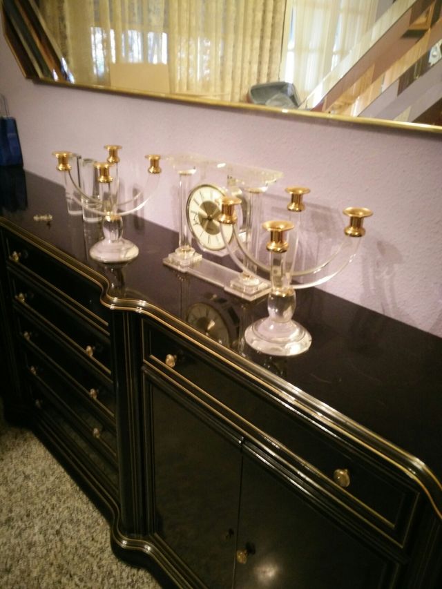 candelabros y reloj