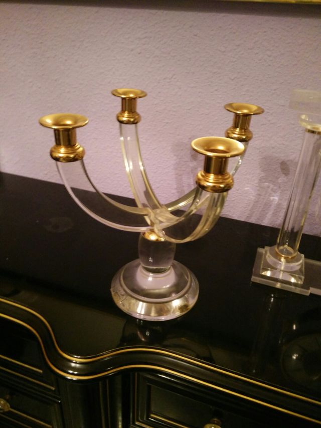 candelabros y reloj