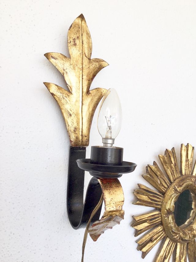 Antiguos apliques para pared hojas de segunda mano por 80 EUR en