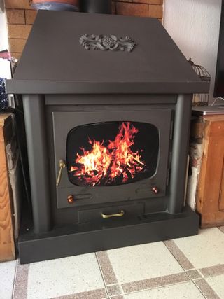 Chimenea de hierro fundido de segunda mano en WALLAPOP