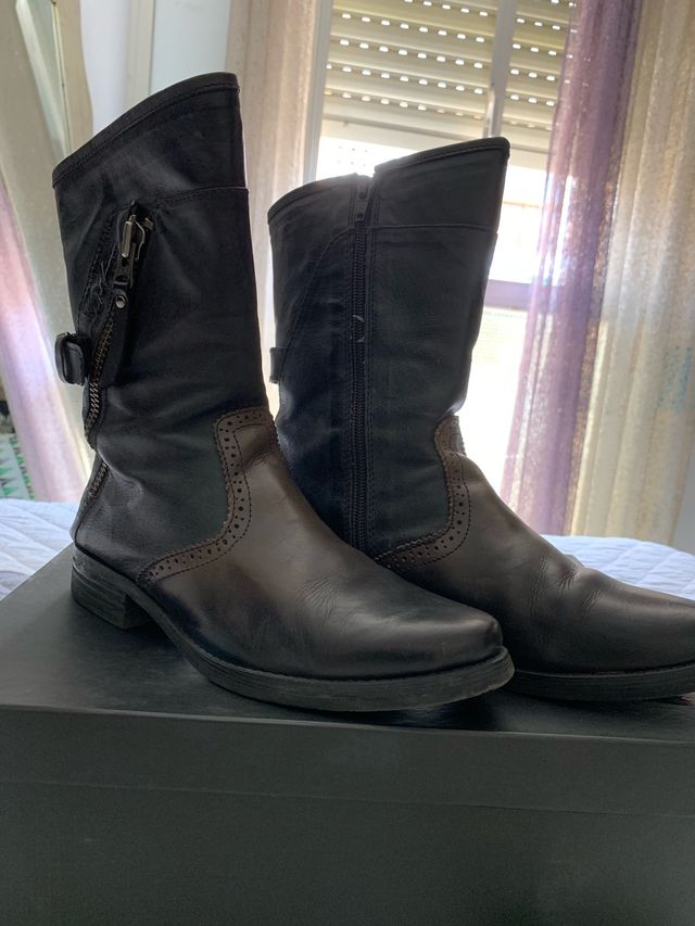 Botas Kdopa de piel Negras
