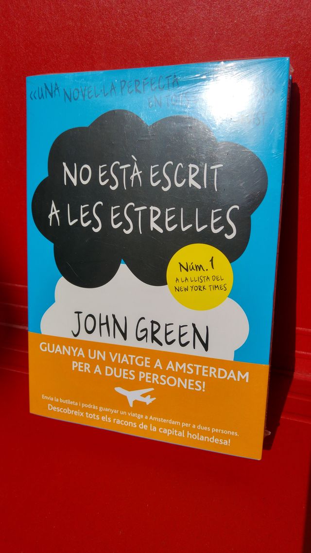 "NO ESTÀ ESCRIT A LES ESTRELLES" NOU, PRECINTAT 