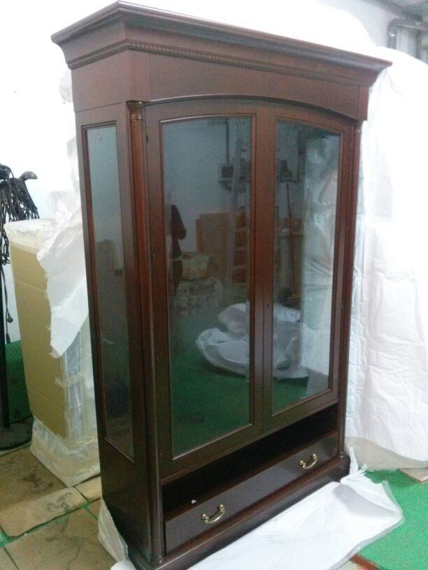 Vitrina madera maciza
