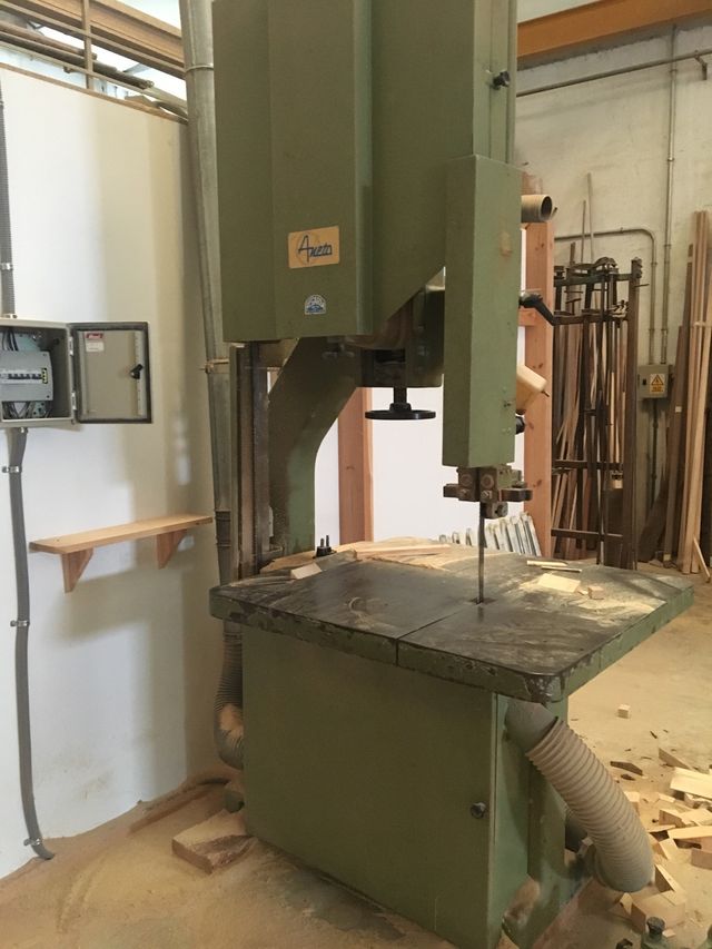 Taller de carpintería cepillo regrueso tupi y cint