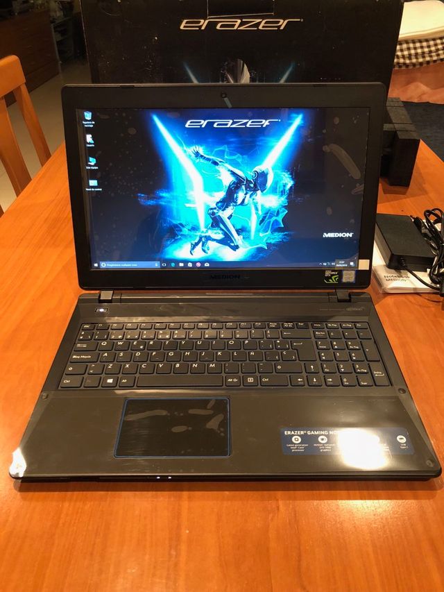 Medion Erazer Intel Core i7 GTX1050