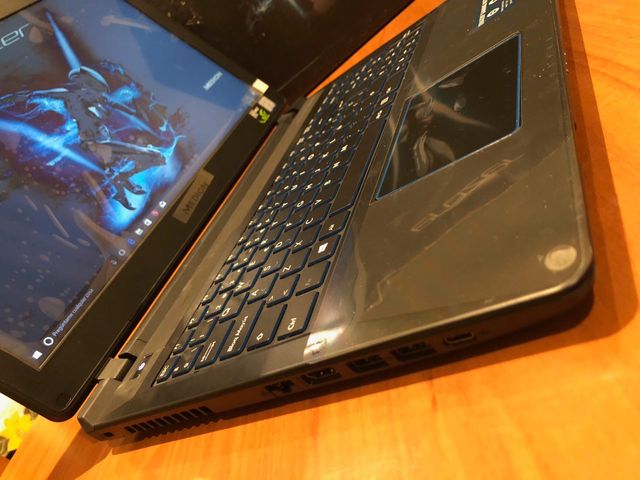 Medion Erazer Intel Core i7 GTX1050