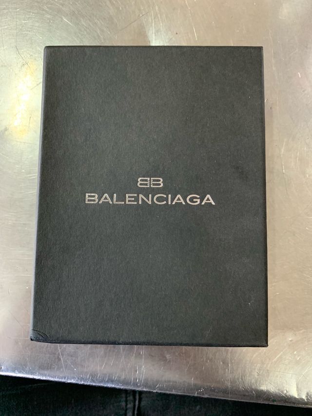 Libreta Balenciaga a estrenar