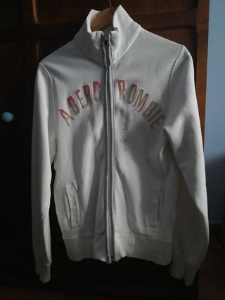 Sudadera blanca Abercrombie M de Abercrombie \u0026amp; Fitch de segunda mano -  GoTrendier