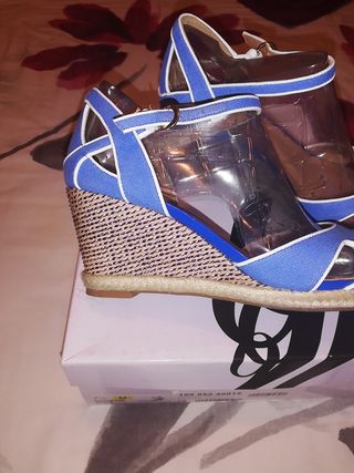 Sandalias \