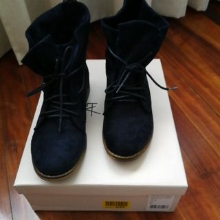 REBAJADO, botines Anna Field de segunda mano por 27 EUR en Rioxoan en  WALLAPOP