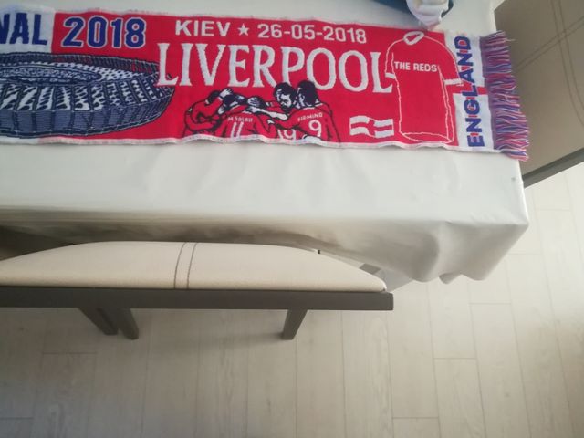 bufanda champions del 2018 real madrid, liverpool.