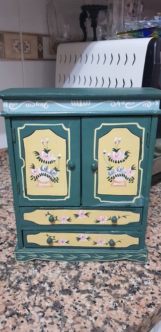 Armario joyero de segunda mano en WALLAPOP