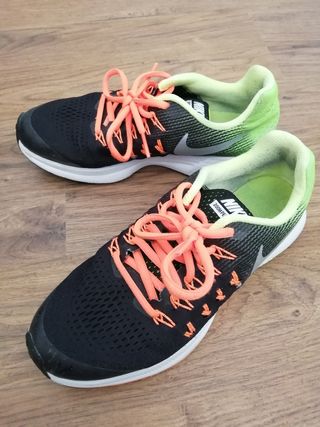 Zapatillas Nike Pegasus 33 de segunda mano en la provincia Zapatillas Nike Pegasus 33 de segunda mano en la provincia