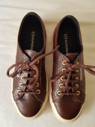 superga piel