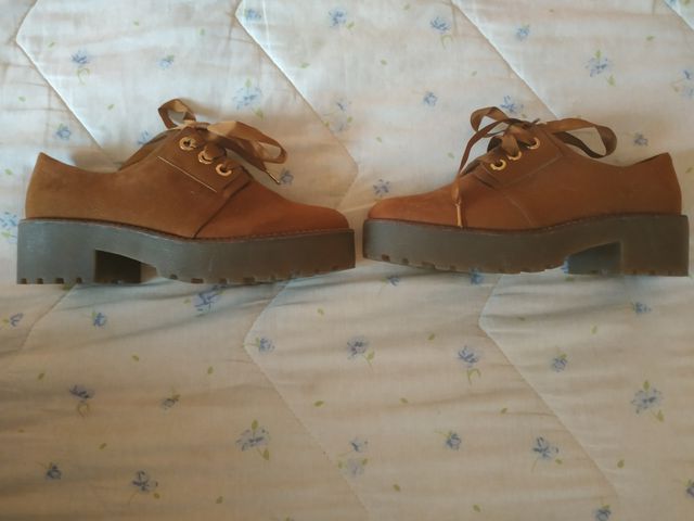 Zapatos Stradivarius mujer marrón 39 nuevos