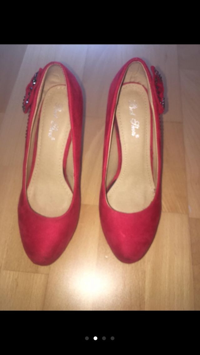 Zapatos Rojos