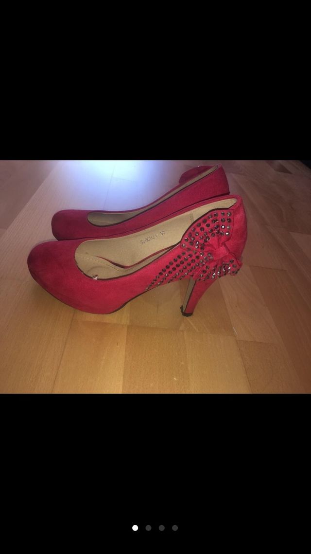 Zapatos Rojos
