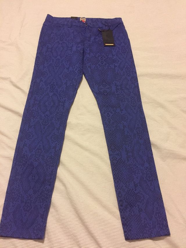 Pantalon marca Only nuevo con etiqueta