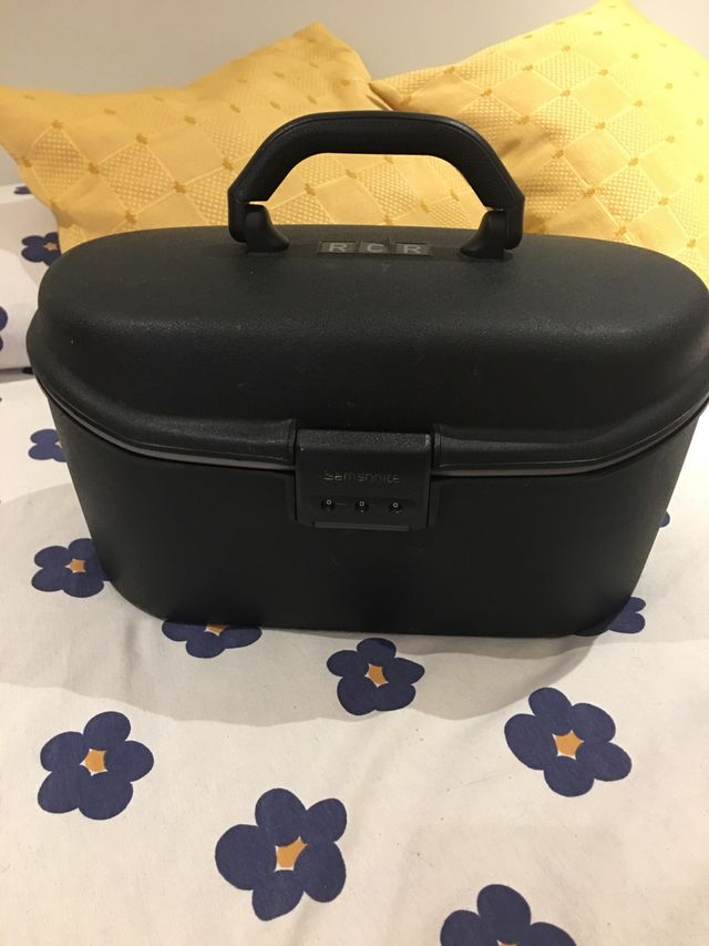 Neceser Samsonite color negro