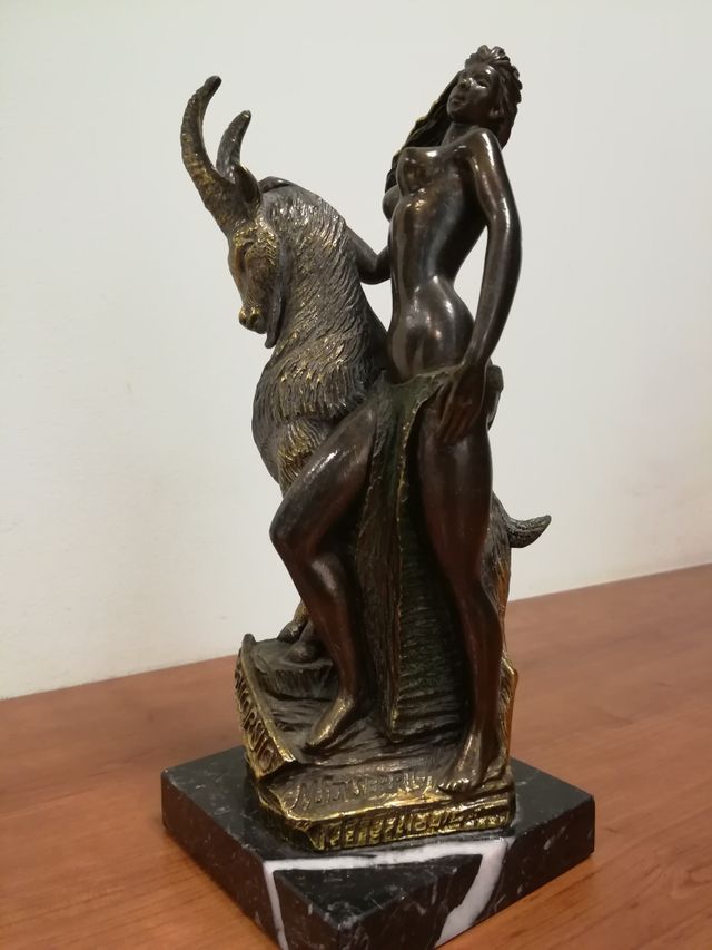 escultura M. Senserrigch