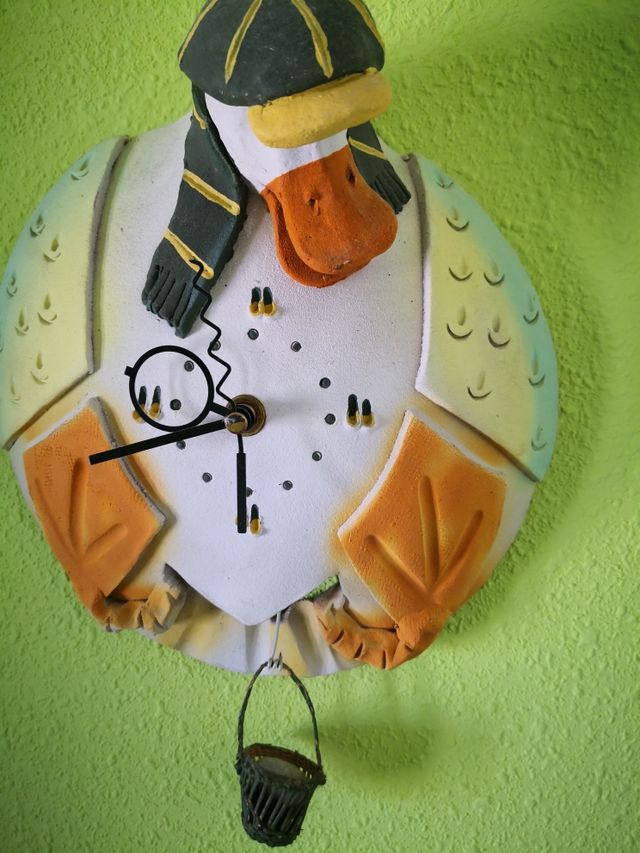 reloj de cerámica pato