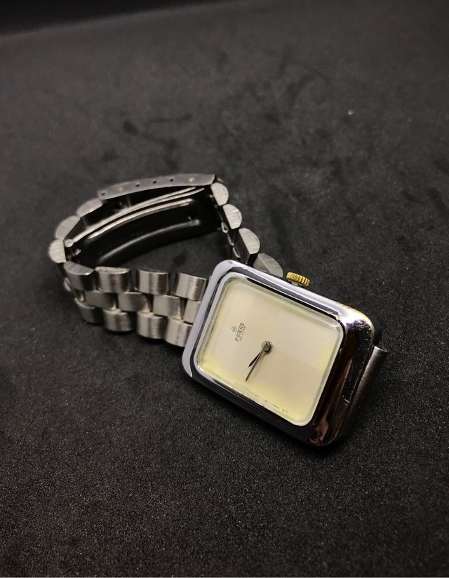 Potens de luxe vintage swiss