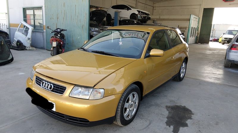 Audi A3 2000 - foto 1