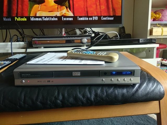 lector de CD y DVD nuevo