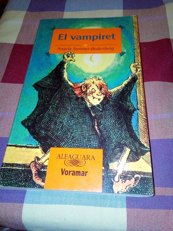 El pequeño vampiro y los visitantes