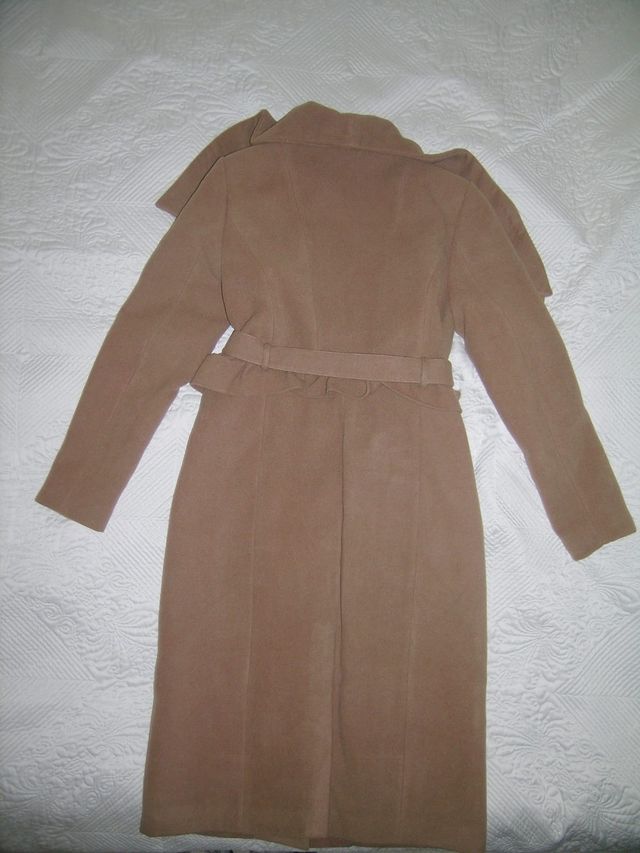 Abrigo de mujer de marca nuevo con etiqueta