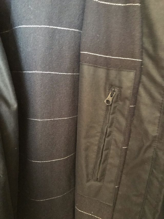 Anorak azul marino de Decathlon talla 36