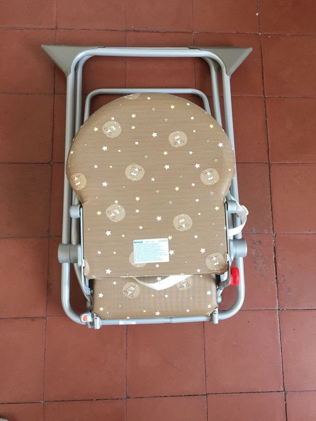 Trona de bebé marca Brevi