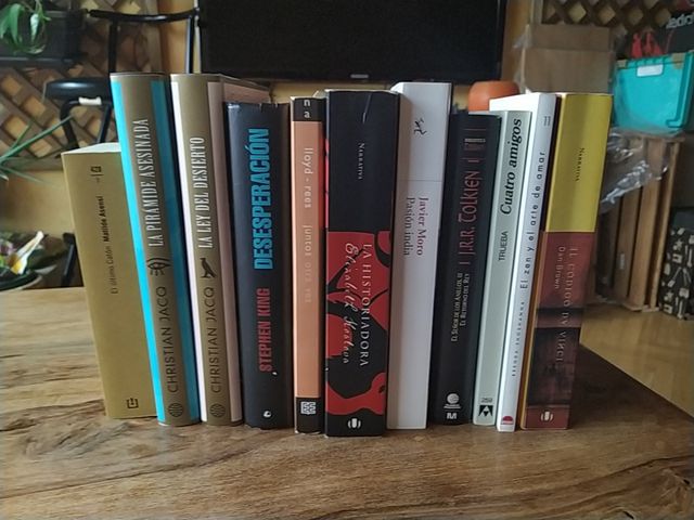 Libros Narrativa a 5€ /ud