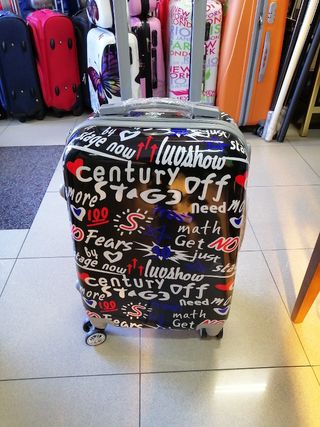 Maleta de cabina de segunda mano por 39,95 EUR en Madrid en WALLAPOP