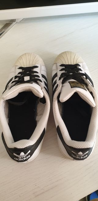 Zapatillas adidas Plateadas Numero 36 Zapatillas adidas Plateadas Numero 36