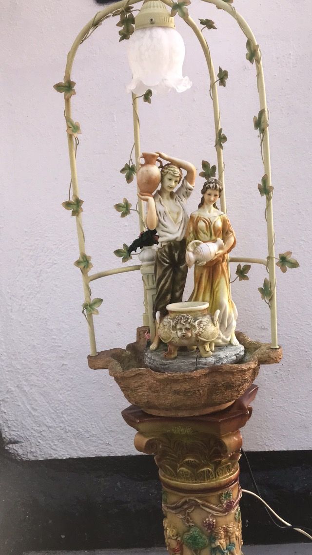 FUENTE DE LUZ Y AGUA,VINTAGE