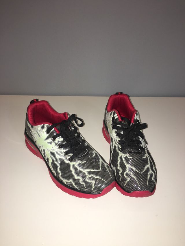 Bambas que brillan en la oscuridad