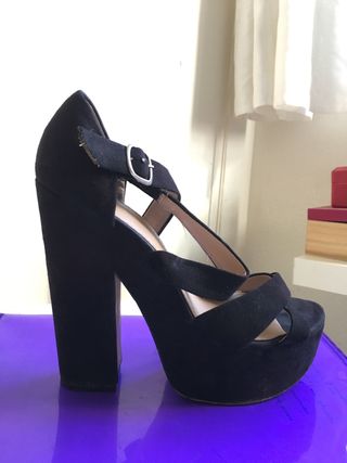 En De Negras Nw0kop Mano Wallapop Segunda Sevilla Sandalias Zara EIW92YDHeb