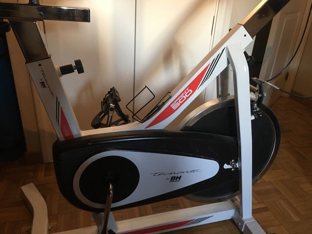 Bicicleta indoor BH