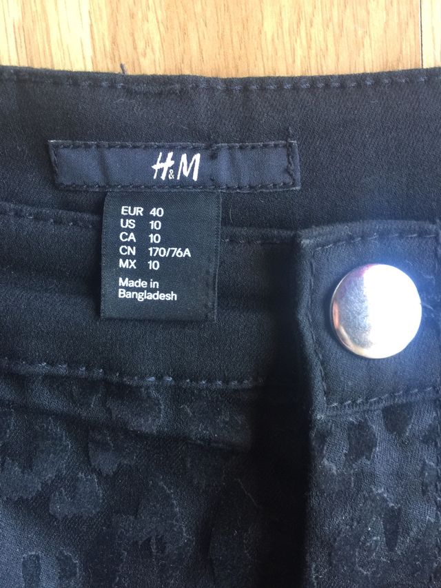 Minifalda tejano negro y leopardo