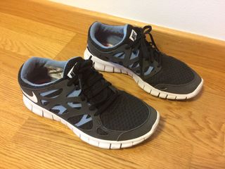 Zapatillas nike free run 2. de segunda mano por 20 € en Zapatillas nike free run 2. de segunda mano por 20 € en