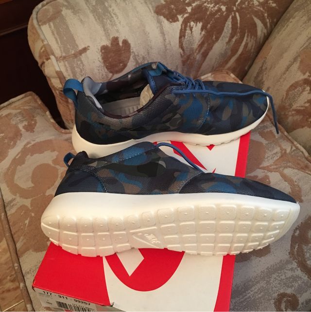 Nike roshe one print talla 39