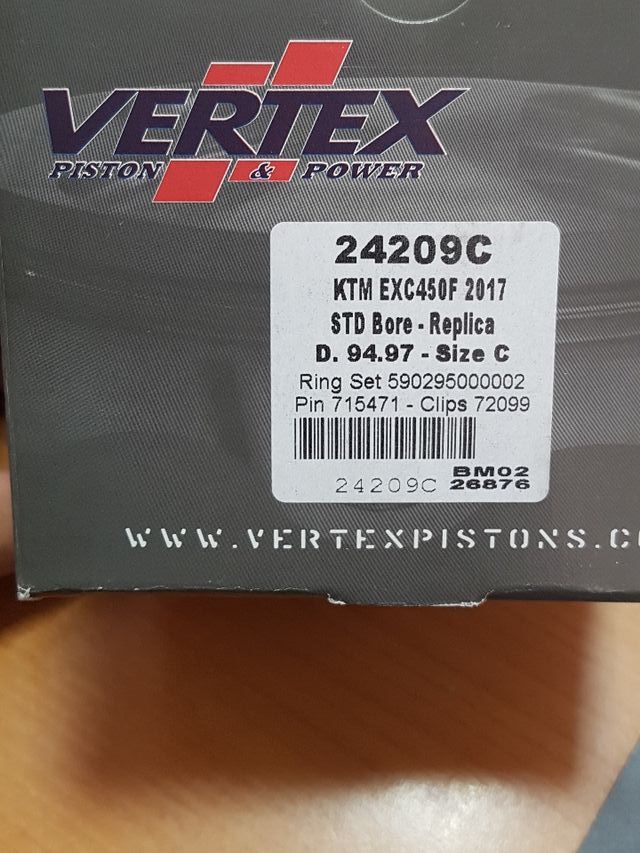 PISTONES VERTEX