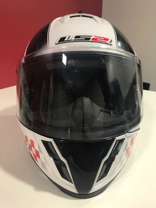 Casco moto niño de segunda mano por 45 € en Sant Cugat del Casco moto niño de segunda mano por 45 € en Sant Cugat del