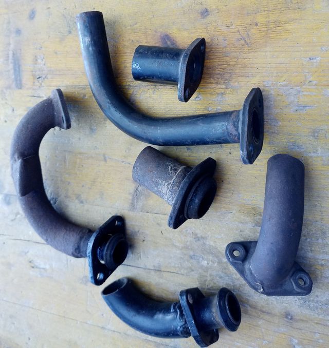 Codo Escape. con Brida y Sin.