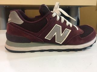 New Balance 574 de segunda mano por 40 € en Los Corrales de New Balance 574 de segunda mano por 40 € en Los Corrales de