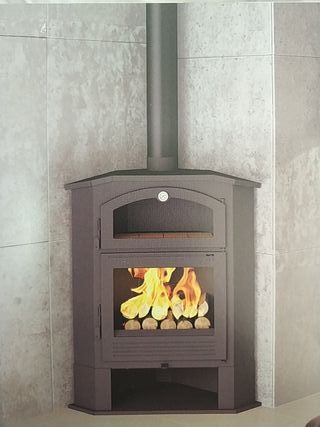 Estufa de leña de segunda mano en Madrid en WALLAPOP