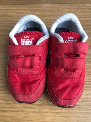 New balance bebé talla 23,5 de segunda mano por 8 € en New balance bebé talla 23,5 de segunda mano por 8 € en
