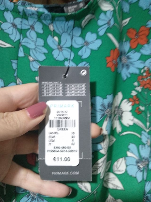 Blusa NUEVA con Etiqueta t38